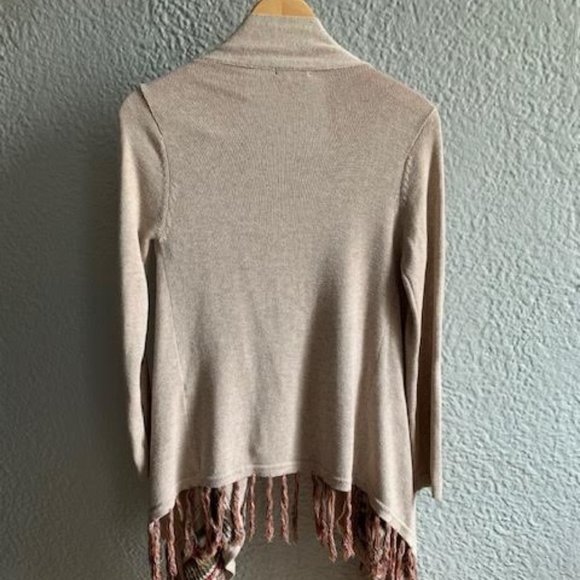 Aztec Cardigan - Picture 5 of 5